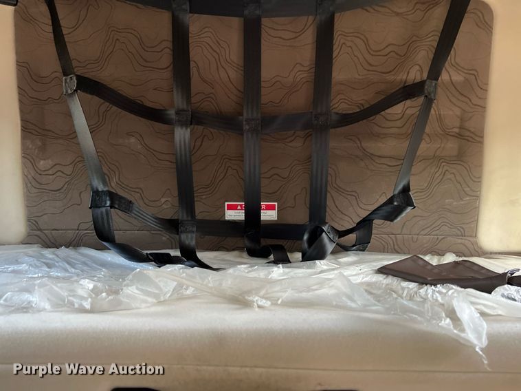 image for item DQ2225 2019 Volvo VN Series  semi truck