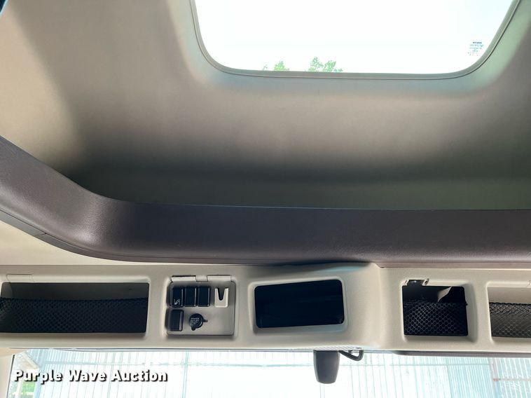 image for item DQ2225 2019 Volvo VN Series  semi truck