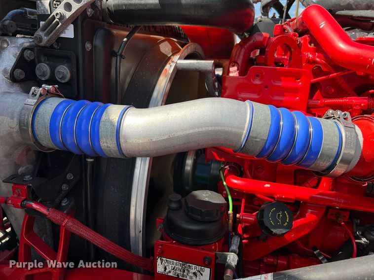 image for item DQ2225 2019 Volvo VN Series  semi truck