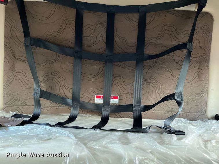 image for item DQ2226 2019 Volvo VN Series  semi truck