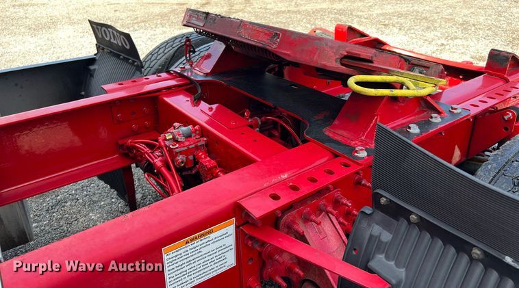 image for item DQ2227 2019 Volvo VN Series  semi truck