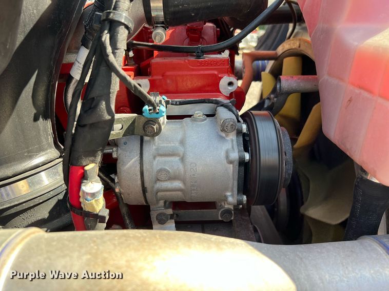 image for item DQ2227 2019 Volvo VN Series  semi truck