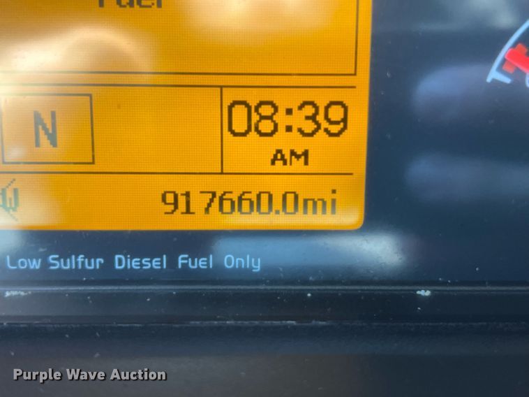 image for item DQ2228 2019 Volvo VN Series  semi truck