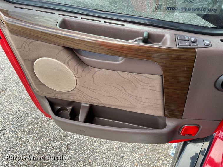 image for item DQ2229 2019 Volvo VN Series  semi truck