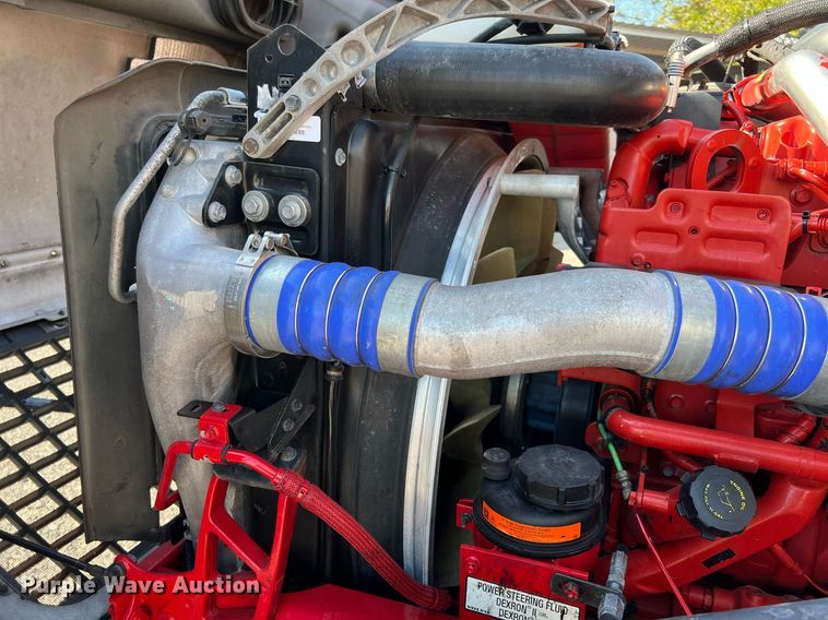 image for item DQ2230 2019 Volvo VN Series  semi truck