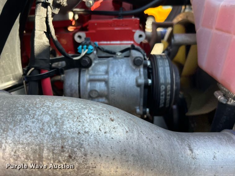 image for item DQ2230 2019 Volvo VN Series  semi truck