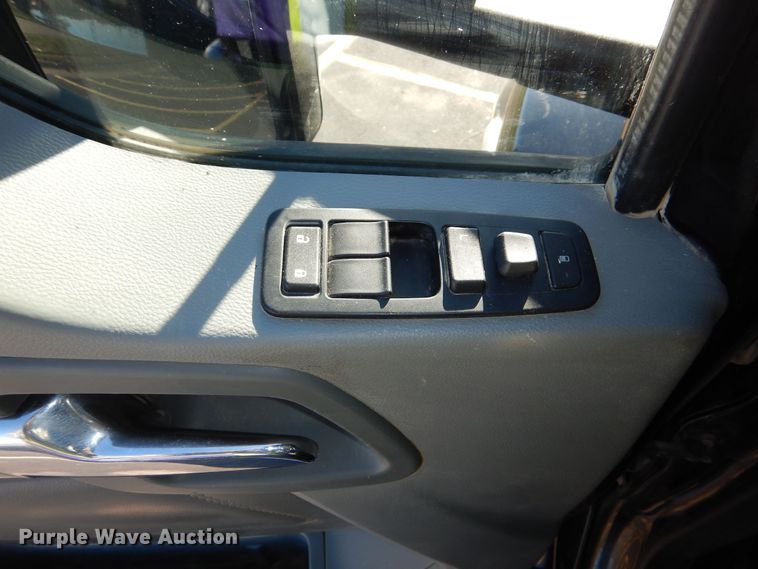 image for item DR5876 2016 Kenworth T880  semi truck