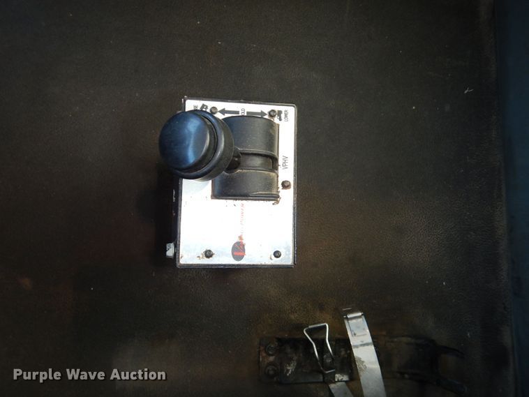 image for item DR5876 2016 Kenworth T880  semi truck