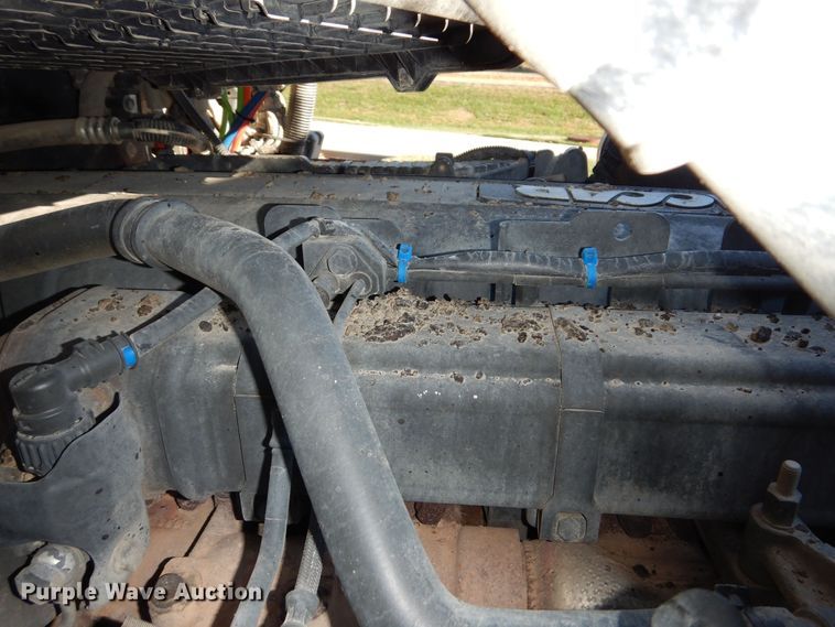 image for item DR5876 2016 Kenworth T880  semi truck