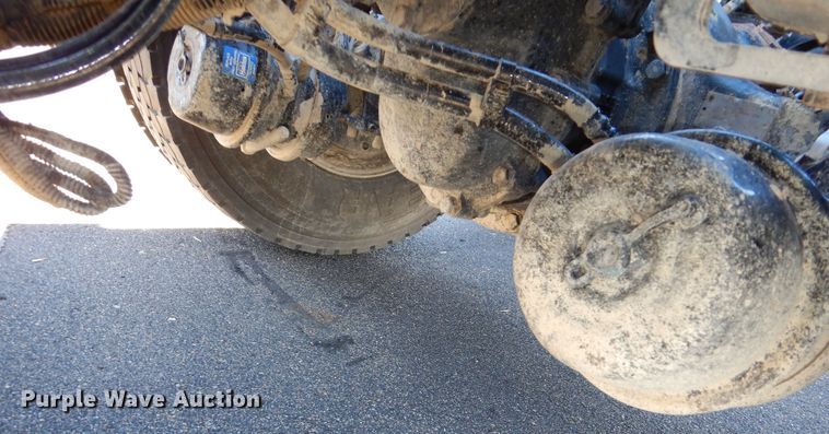 image for item DR5876 2016 Kenworth T880  semi truck