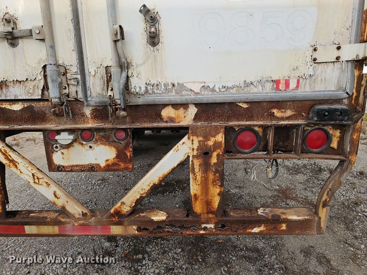 image for item DS5653 1999 Wabash National  dry van trailer