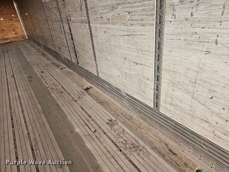 image for item DS5653 1999 Wabash National  dry van trailer