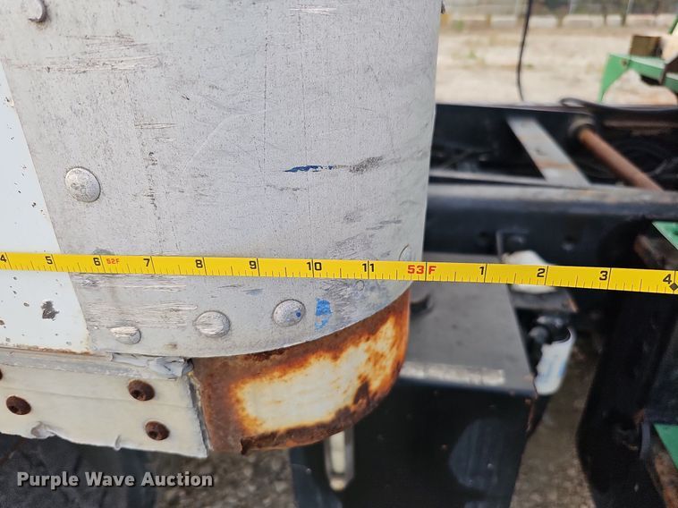 image for item DS5653 1999 Wabash National  dry van trailer