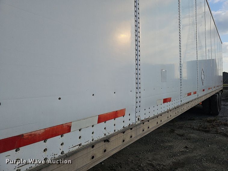image for item DS5654 2000 Wabash National  dry van trailer