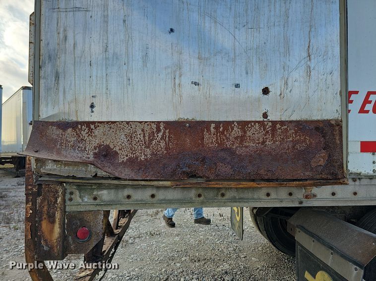 image for item DS5654 2000 Wabash National  dry van trailer