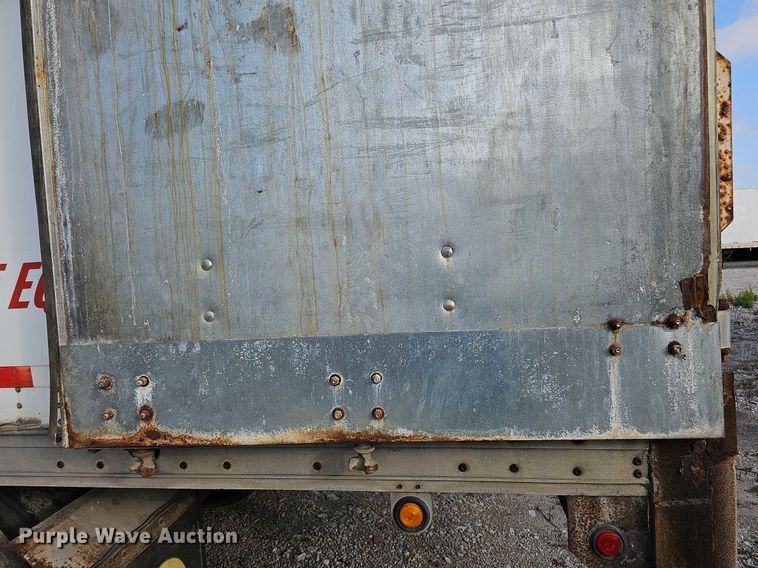 image for item DS5654 2000 Wabash National  dry van trailer