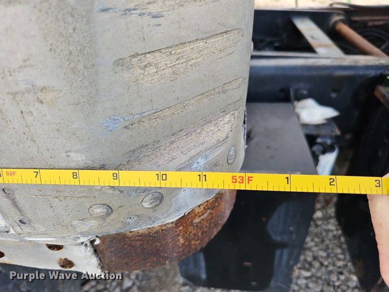 image for item DS5654 2000 Wabash National  dry van trailer