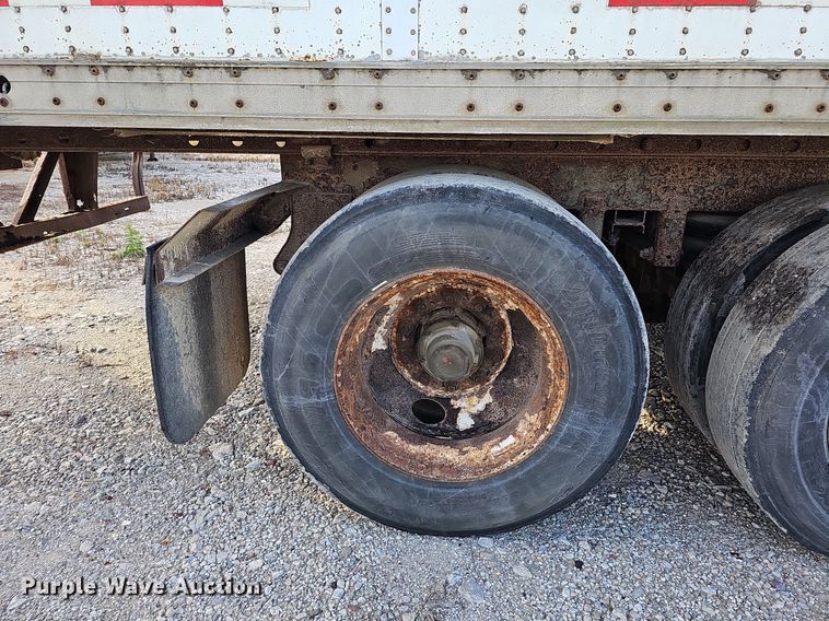 image for item DS5654 2000 Wabash National  dry van trailer