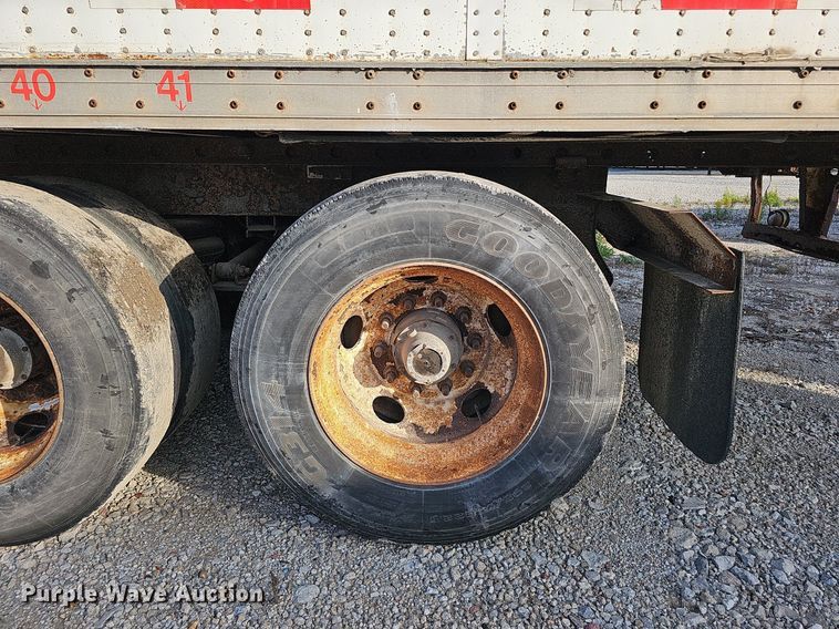 image for item DS5654 2000 Wabash National  dry van trailer