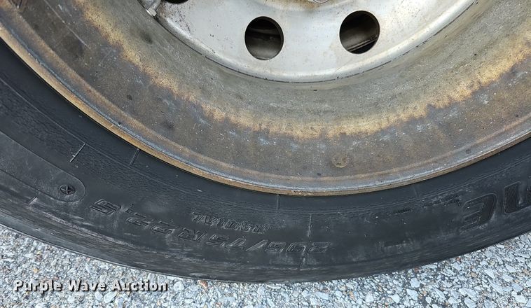 image for item DS5681 2020 Great Dane FXP-0029-00053  flatbed trailer