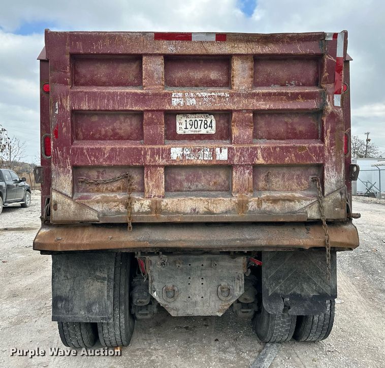 image for item DW2919 2005 Mack CL  dump truck