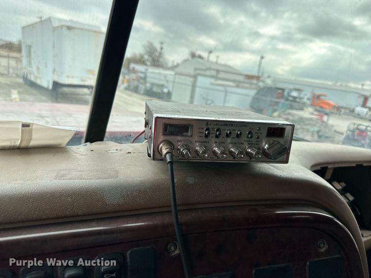 image for item DW2919 2005 Mack CL  dump truck