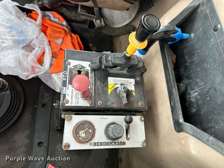 image for item DW2919 2005 Mack CL  dump truck