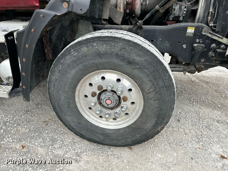 image for item DW2919 2005 Mack CL  dump truck