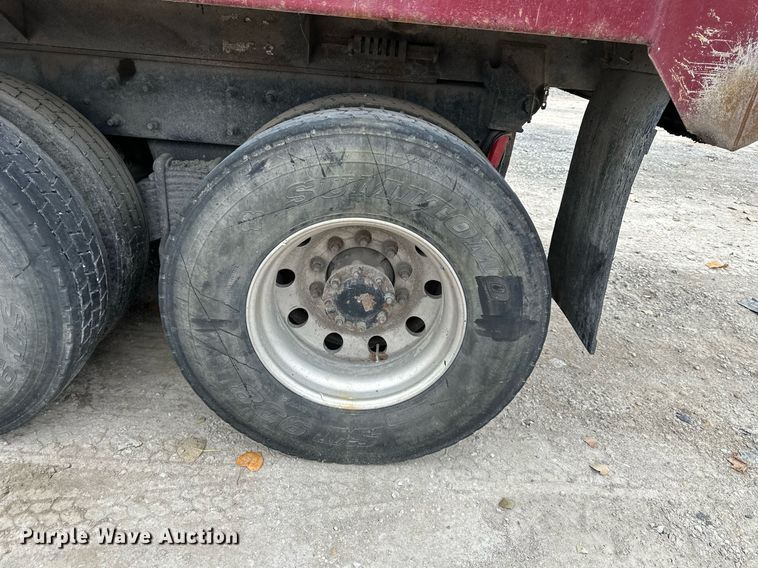 image for item DW2919 2005 Mack CL  dump truck