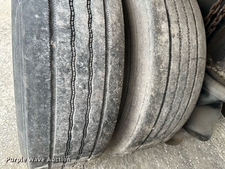 image for item DW2919 2005 Mack CL  dump truck