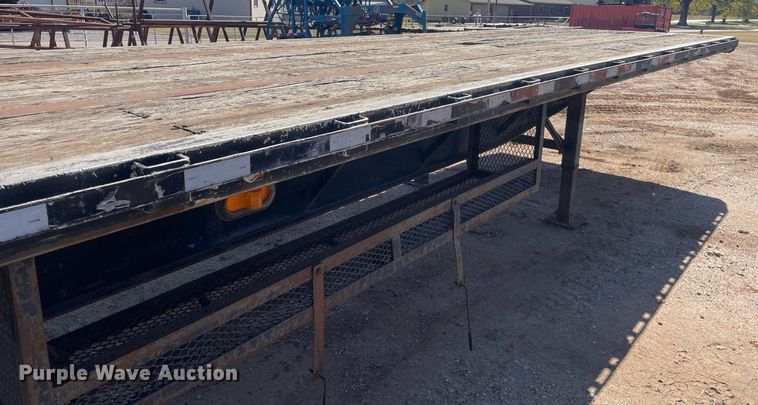 image for item GG9795 1996 Fruehauf PAA-NT1-NT1S-48W  flatbed trailer