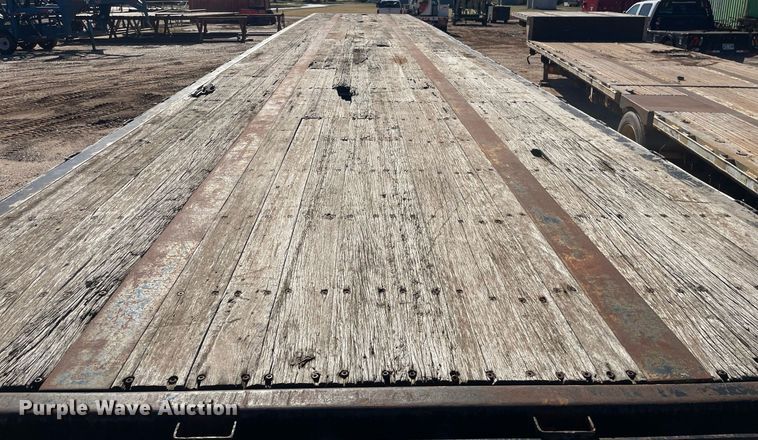 image for item GG9795 1996 Fruehauf PAA-NT1-NT1S-48W  flatbed trailer