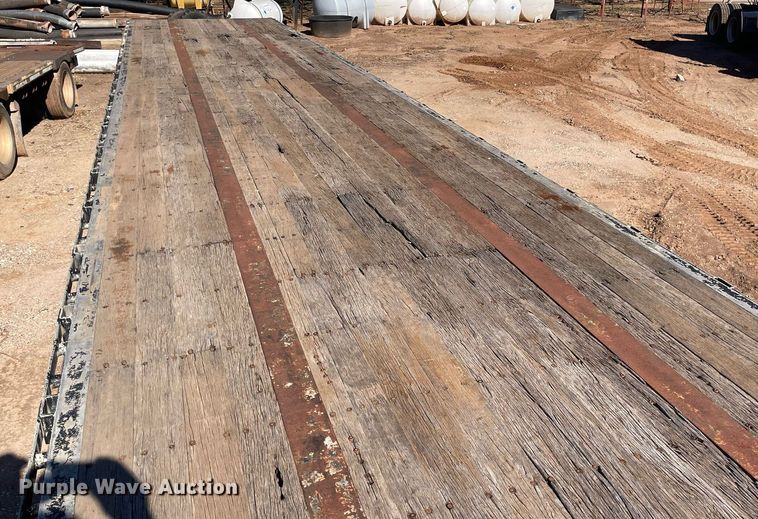 image for item GG9795 1996 Fruehauf PAA-NT1-NT1S-48W  flatbed trailer