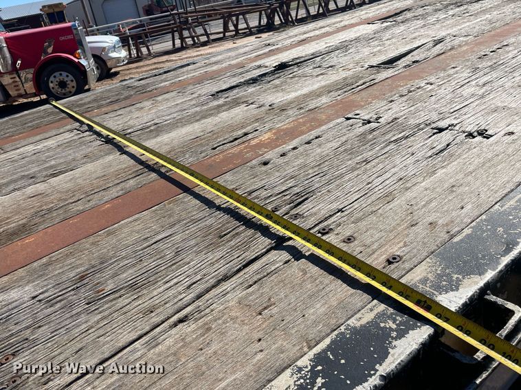 image for item GG9795 1996 Fruehauf PAA-NT1-NT1S-48W  flatbed trailer