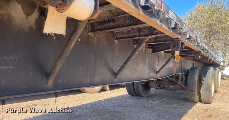 image for item GG9795 1996 Fruehauf PAA-NT1-NT1S-48W  flatbed trailer