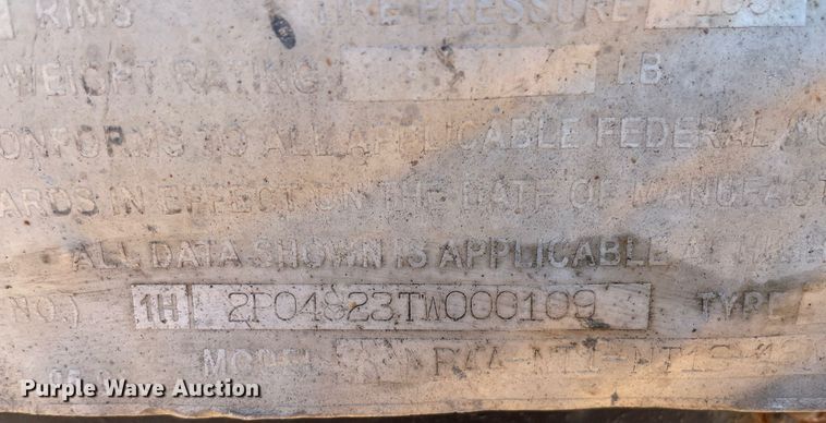 image for item GG9795 1996 Fruehauf PAA-NT1-NT1S-48W  flatbed trailer