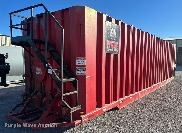 image for item IU9051 2004 VE Enterprises  frac tank trailer