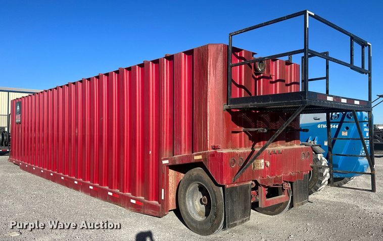 image for item IU9051 2004 VE Enterprises  frac tank trailer