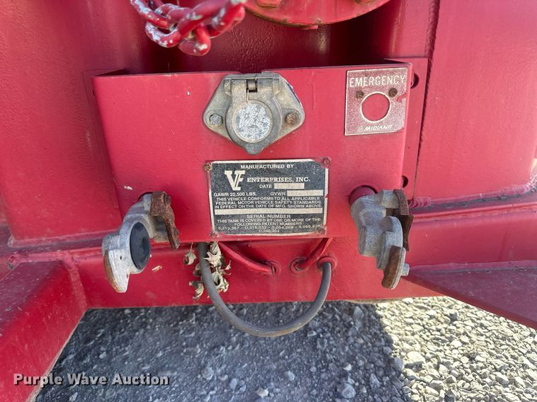 image for item IU9051 2004 VE Enterprises  frac tank trailer