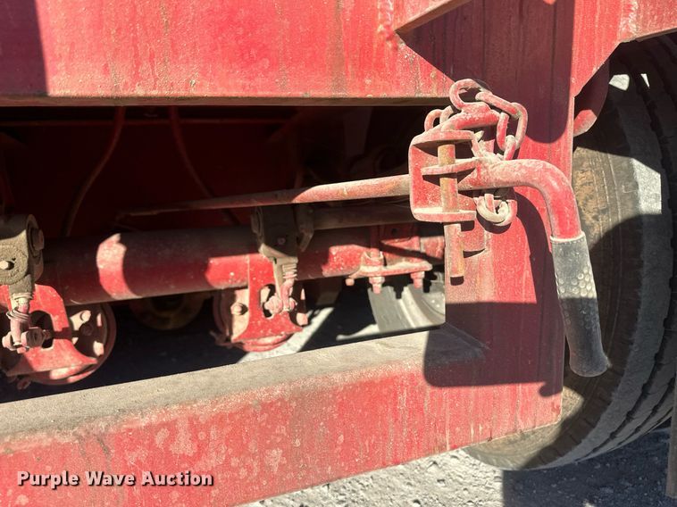 image for item IU9051 2004 VE Enterprises  frac tank trailer