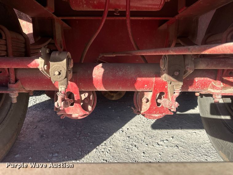 image for item IU9051 2004 VE Enterprises  frac tank trailer