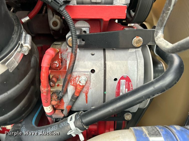 image for item KH9557 2013 Freightliner Cascadia  semi truck