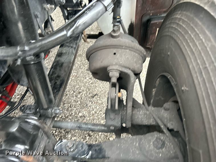 image for item KH9559 2014 Kenworth T680  semi truck