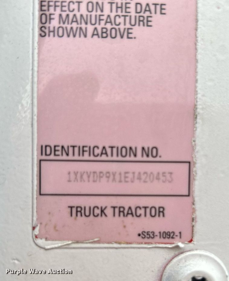 image for item KH9559 2014 Kenworth T680  semi truck