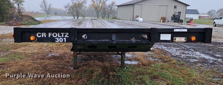 image for item LB9552 2003 Clark CCFBT2003  flatbed trailer