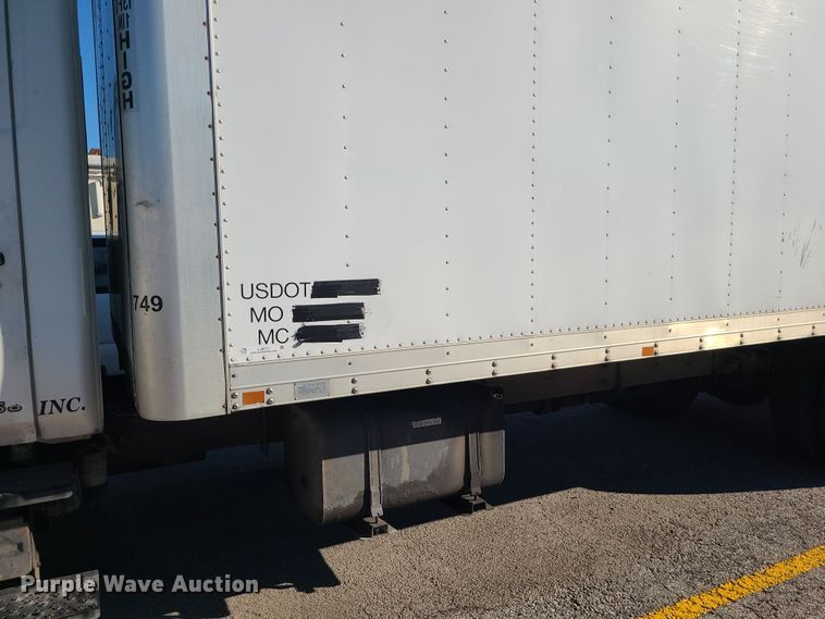 image for item LJ9377 2007 Hino 268  box truck