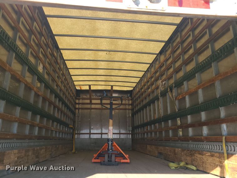 image for item LJ9377 2007 Hino 268  box truck