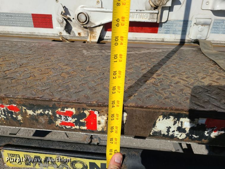 image for item LJ9377 2007 Hino 268  box truck