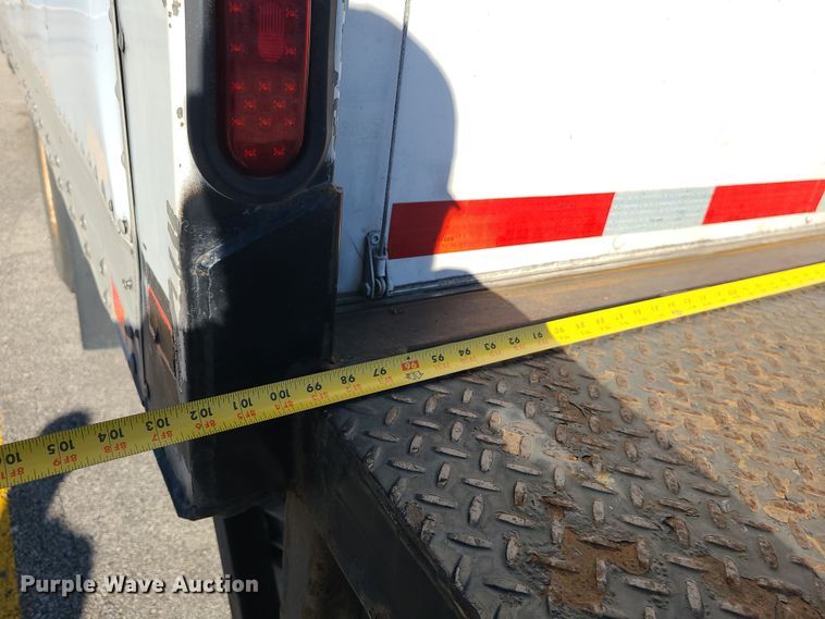 image for item LJ9377 2007 Hino 268  box truck