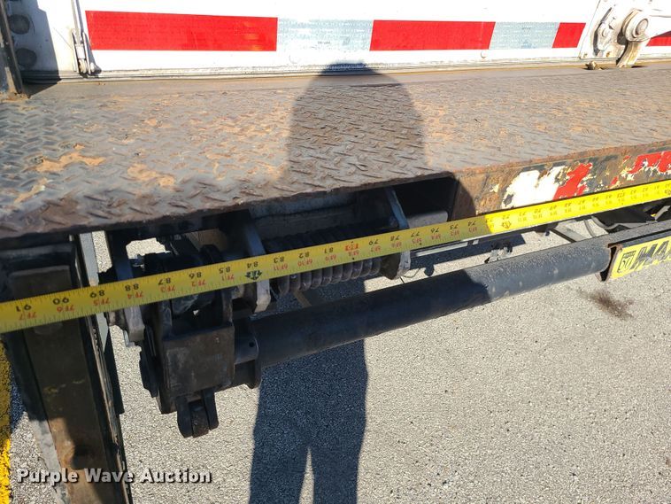 image for item LJ9377 2007 Hino 268  box truck